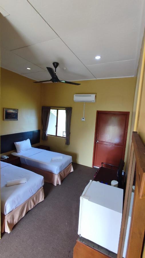 Mersing Merlin Inn Экстерьер фото
