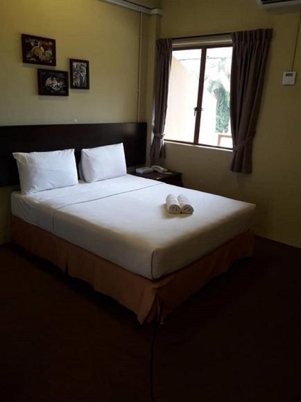 Mersing Merlin Inn Экстерьер фото